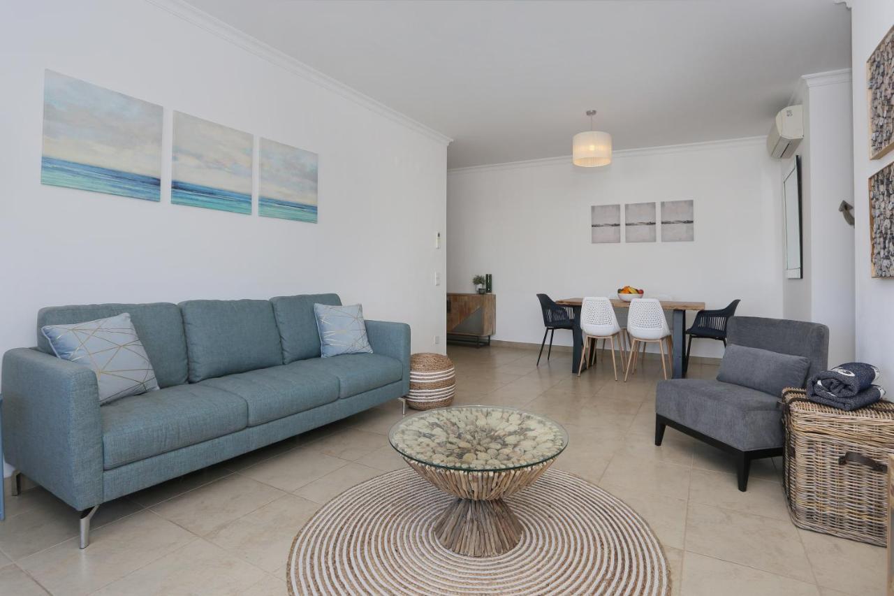 3 Bedroom Apartment With Indoor Pool Central ラゴス エクステリア 写真