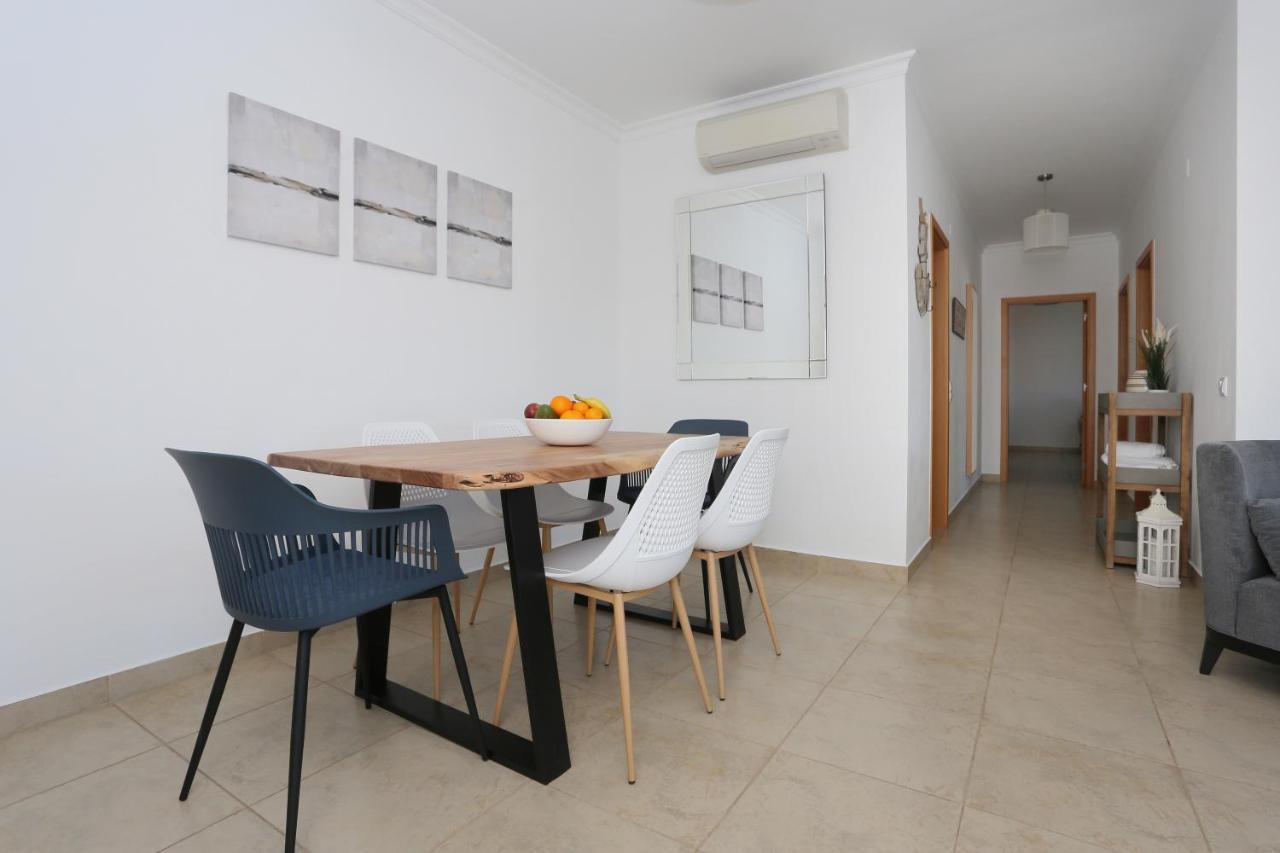 3 Bedroom Apartment With Indoor Pool Central ラゴス エクステリア 写真