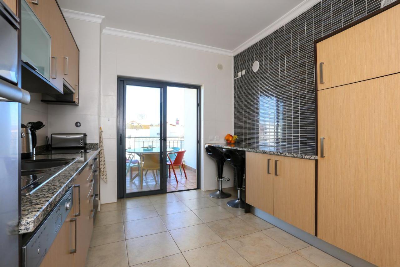 3 Bedroom Apartment With Indoor Pool Central ラゴス エクステリア 写真