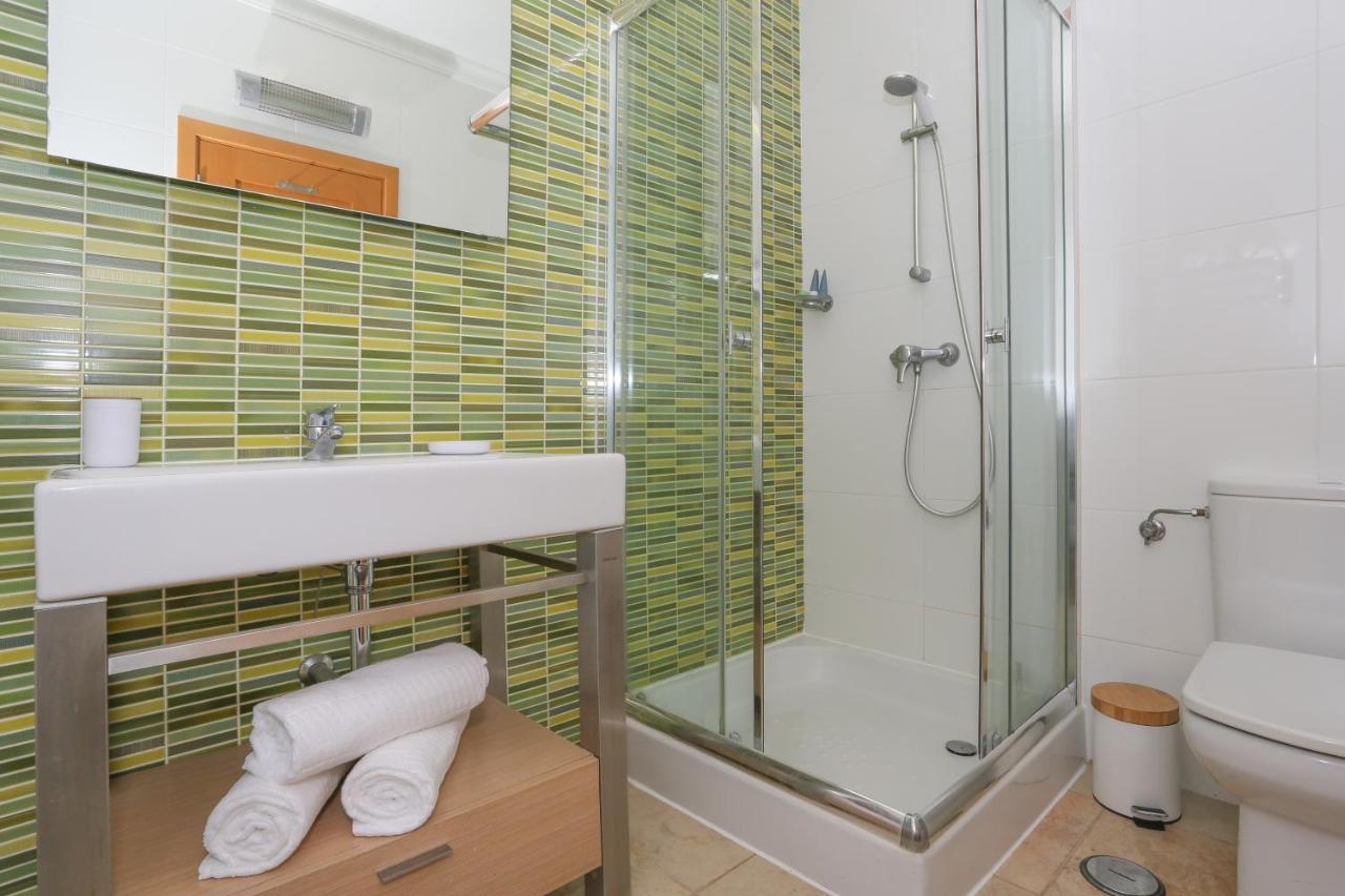 3 Bedroom Apartment With Indoor Pool Central ラゴス エクステリア 写真