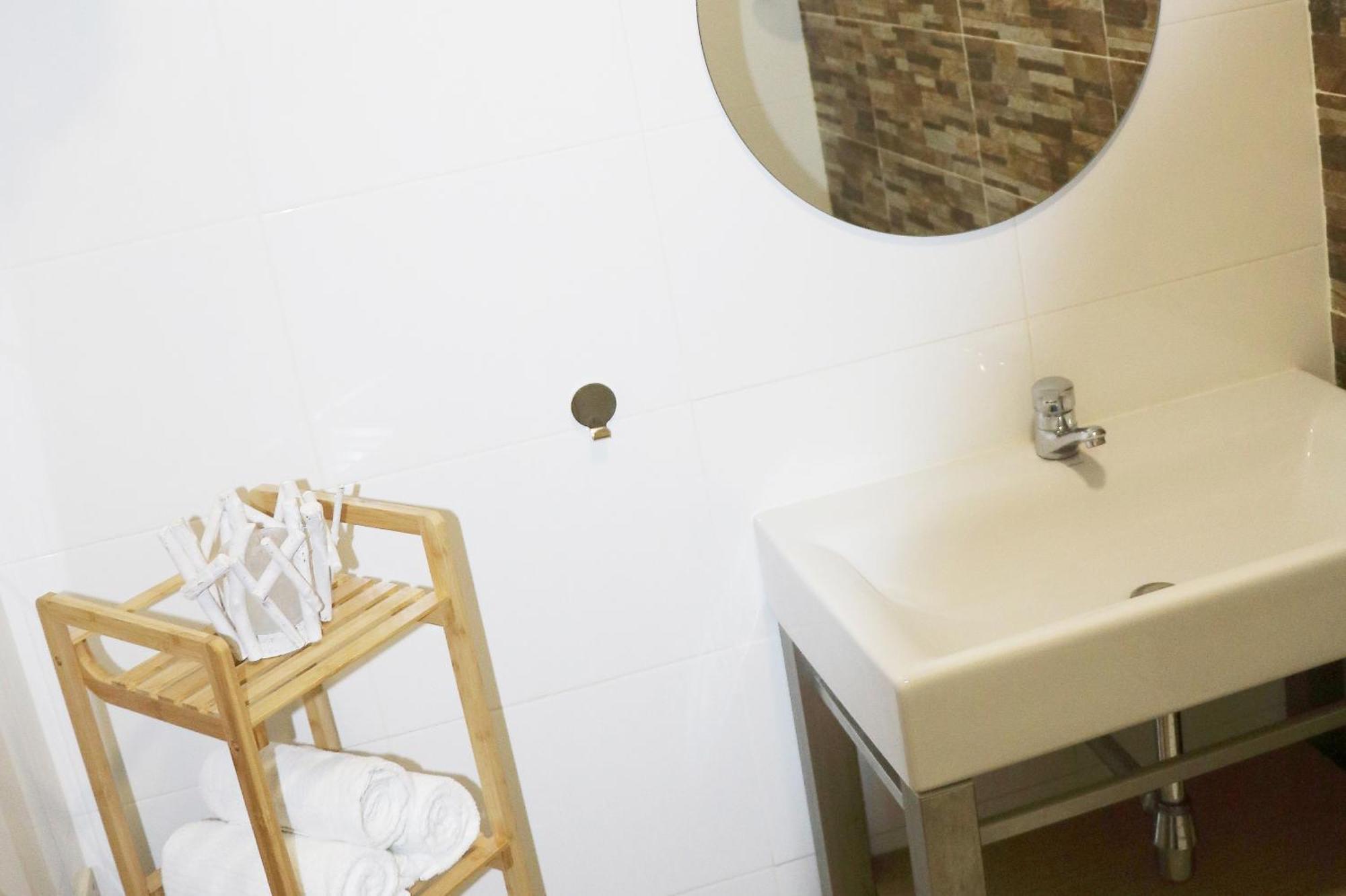 3 Bedroom Apartment With Indoor Pool Central ラゴス エクステリア 写真