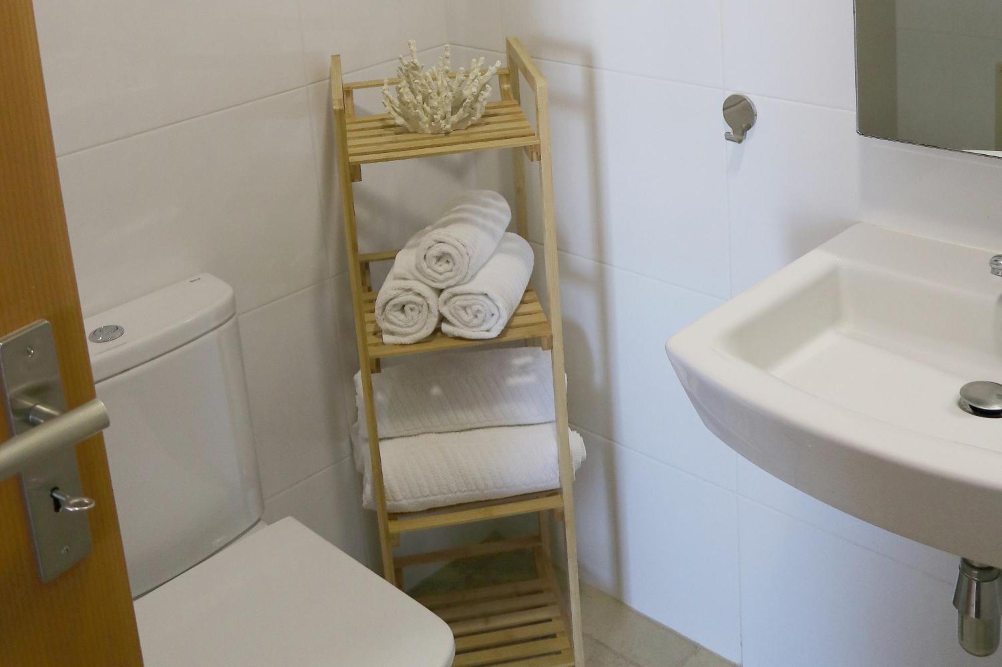 3 Bedroom Apartment With Indoor Pool Central ラゴス エクステリア 写真